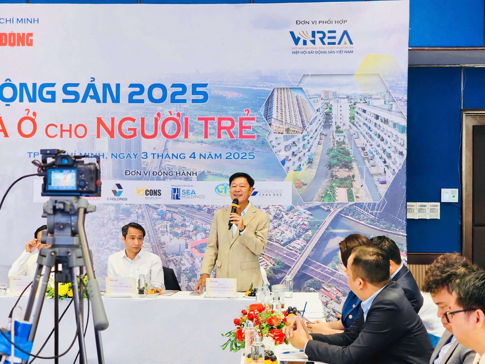 z6469929589944_a67a63b0cc8a9a779b4bd611cf1b4ce9