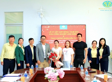 LỄ KÝ KẾT HỢP ĐỒNG THUÊ ĐẤT KCN HÀM KIỆM 1 VÀ TRAO GIẤY CHỨNG NHẬN ĐẦU TƯ CHO CÔNG TY TNHH SX TM XUẤT NHẬP KHẨU TÍN THÀNH PHÁT